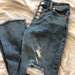 Ankle length straight leg jeans!